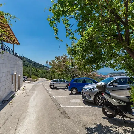 بيت للعطل Family Friendly House With A Swimming Pool - 23571